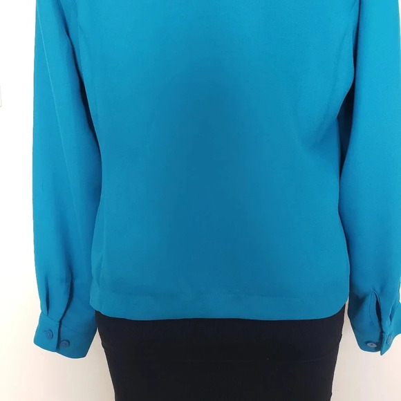 Liz Baker Vintage Blue Button Down  Shirt - Picture 6 of 11